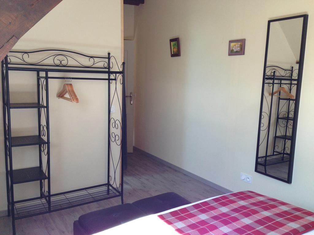 Entre Lot Et Dordogne Bed & Breakfast Saint-Cirq-Madelon Стая снимка